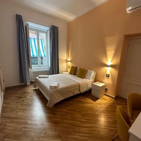Carme Guest House نابولي المظهر الخارجي الصورة