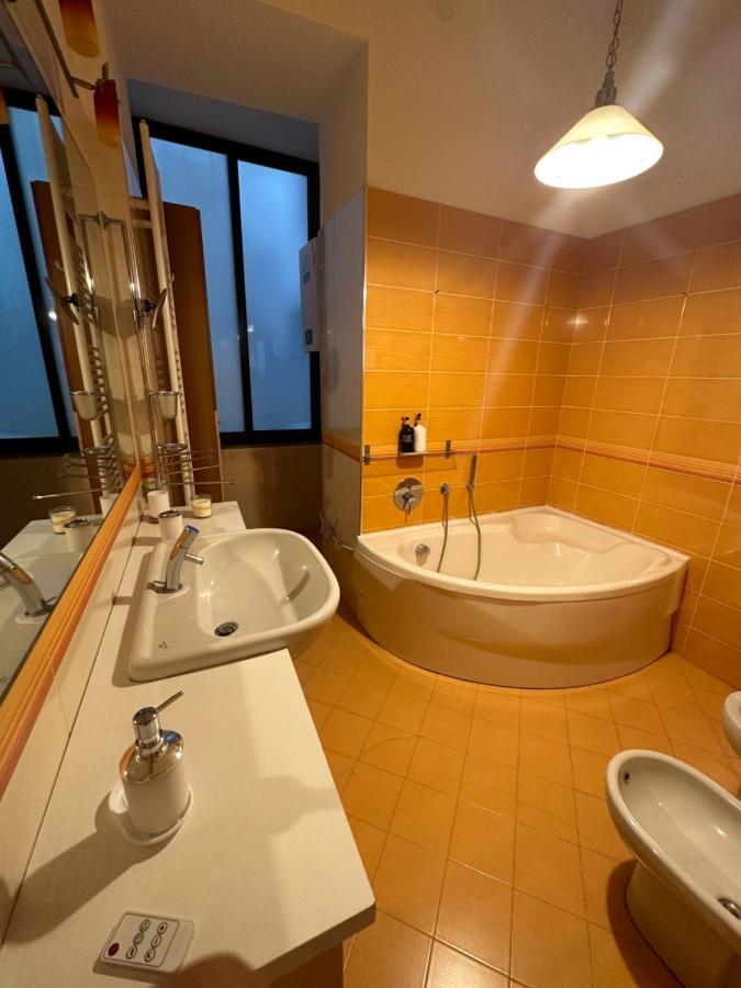 Carme Guest House نابولي المظهر الخارجي الصورة