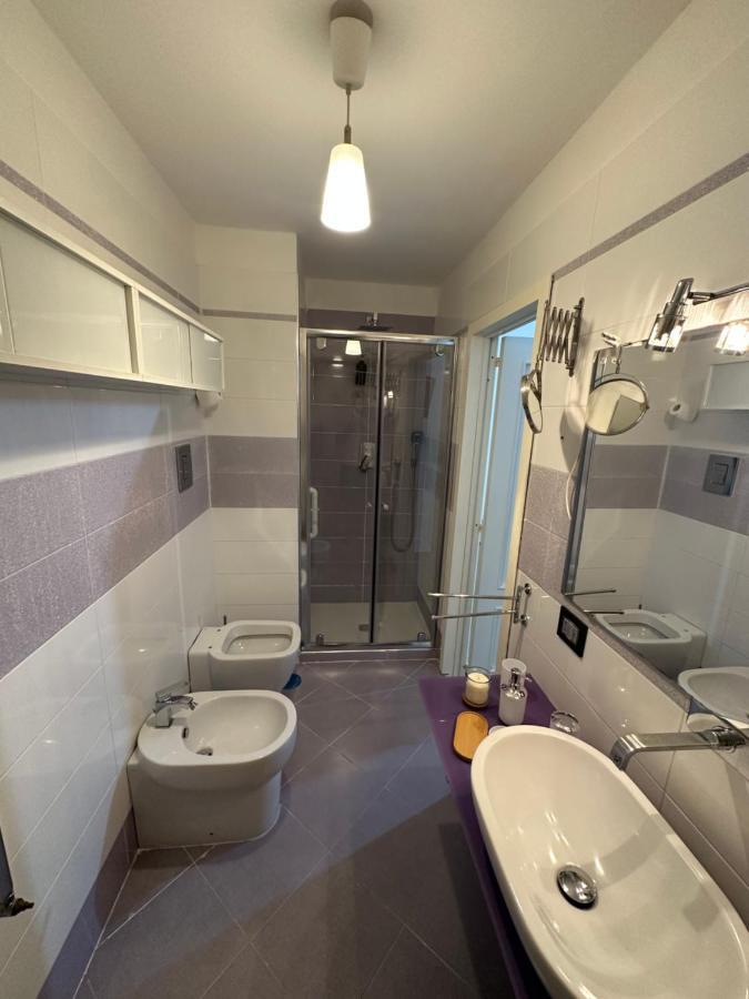 Carme Guest House نابولي المظهر الخارجي الصورة